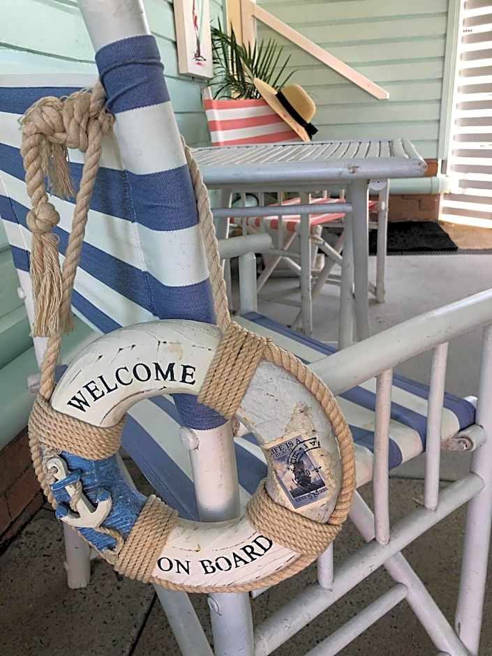 La Costa Beachside Motel