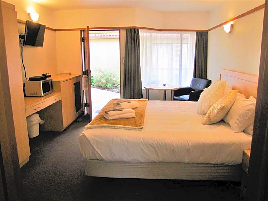The Beachcomber Hotel