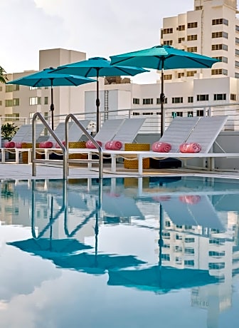 Hotel Greystone - Adults Only
