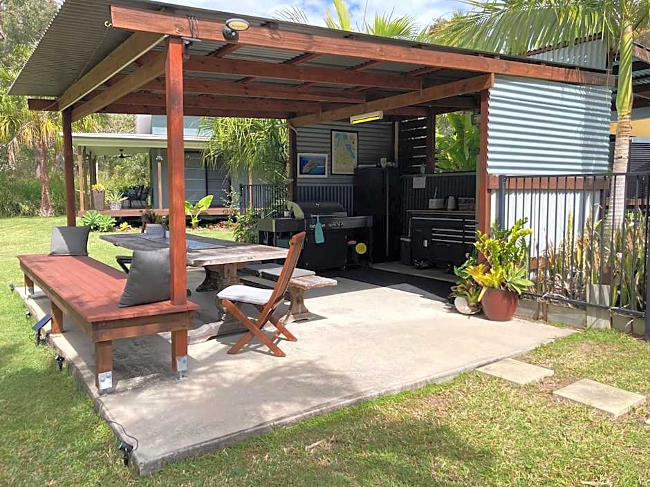 Agnes Water Stays over18's