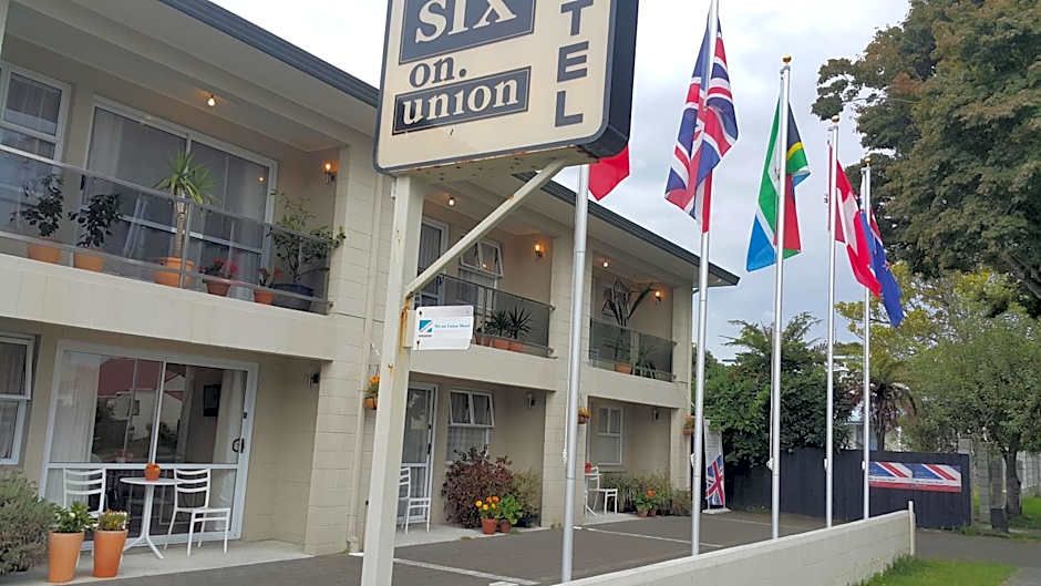 Six On Union Motel