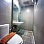 CREW EXPRESS Hotel