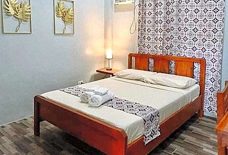 RedDoorz @ Gracia's Calzada Inn Camiguin