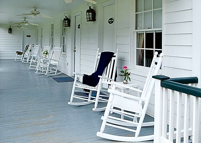 Monmouth Historic Inn