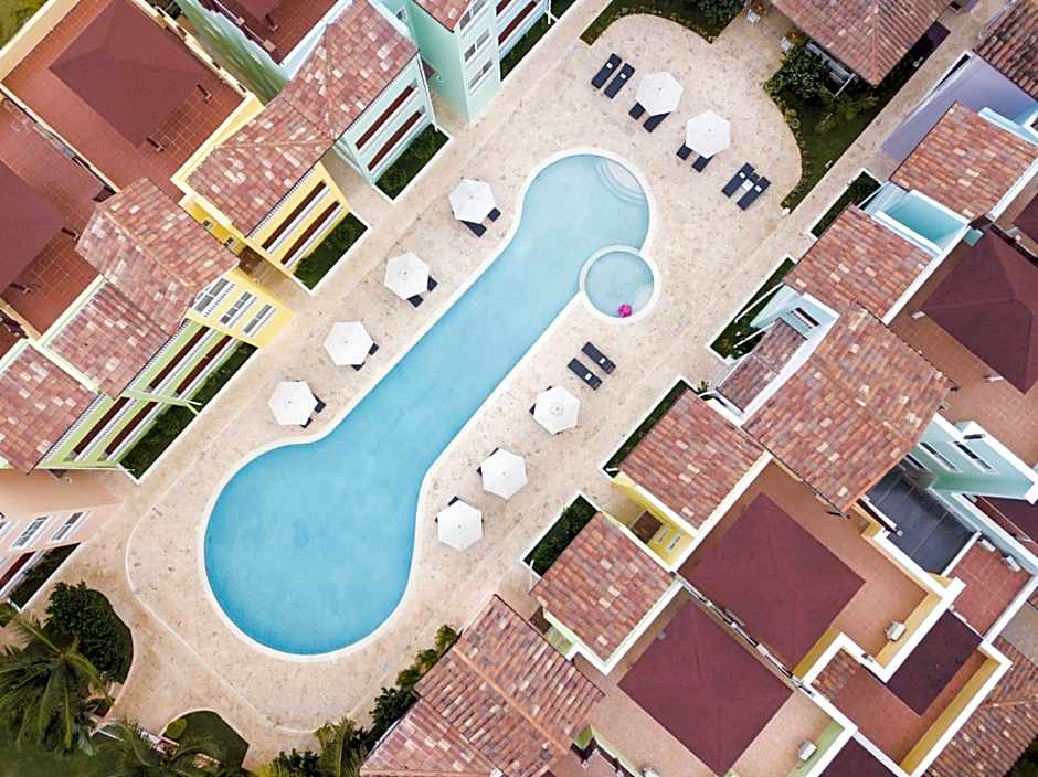 Los Flamencos Aparthotel Beach Club