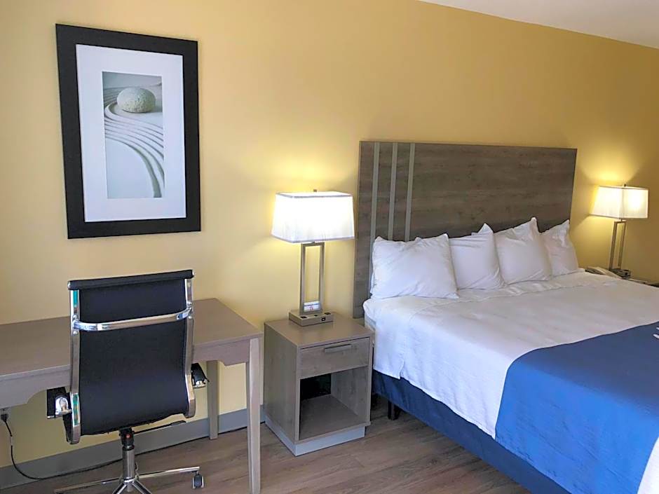 Days Inn by Wyndham Cape Carteret