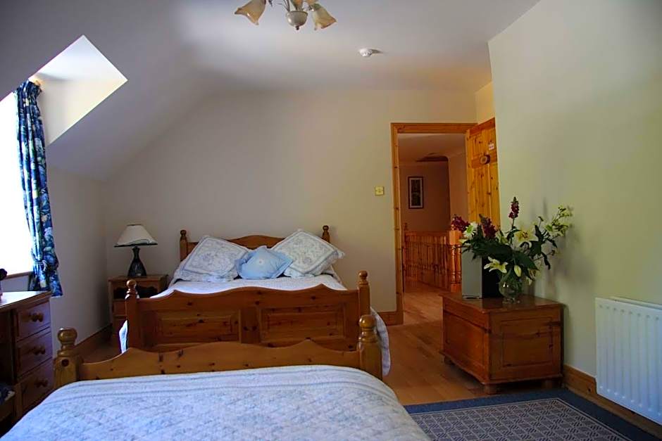 Lis-Ardagh Lodge