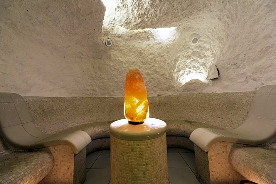 Therma Palace - Balneo SPA, Free parking & Beach