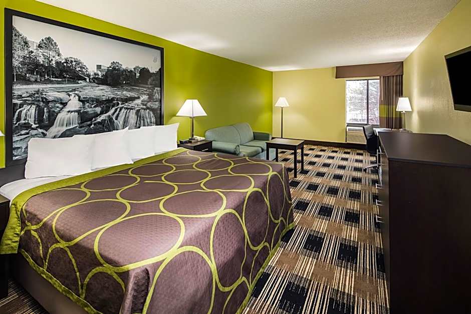 Photo 1 of 4 of Studio 1 King Bed Suite, Smoking