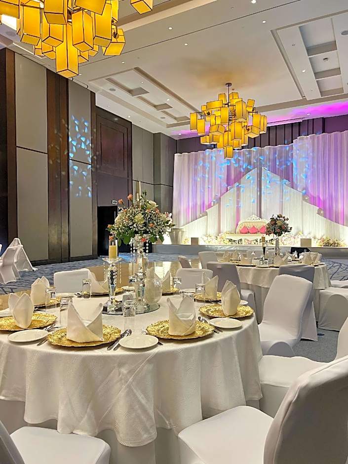 Radisson Collection Muscat, Hormuz Grand