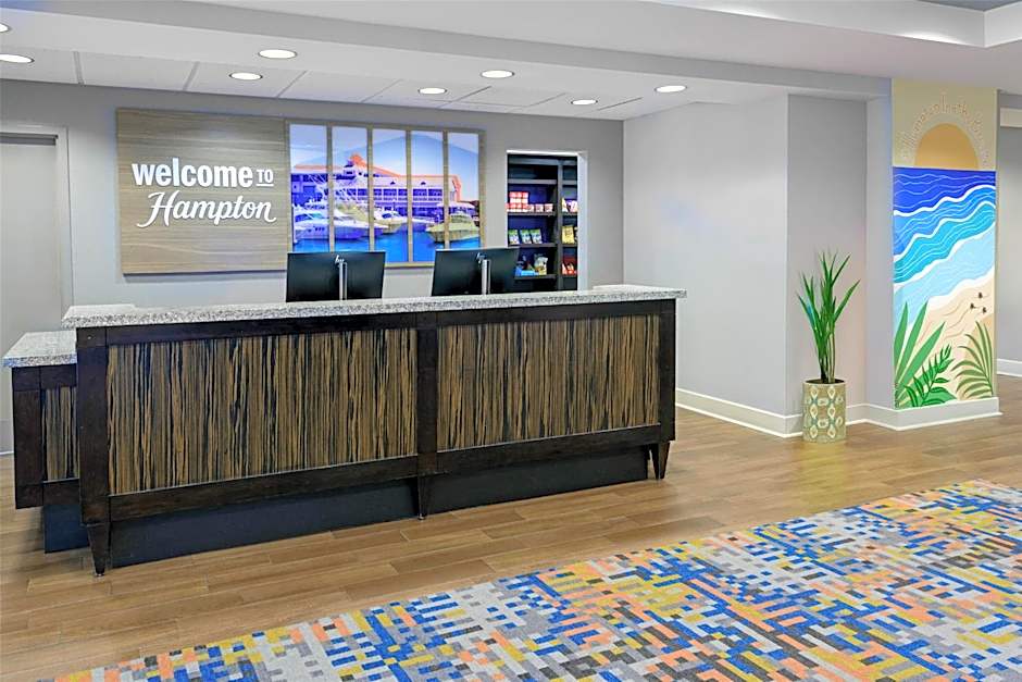 Hampton Inn By Hilton & Suites Pensacola/Gulf Breeze