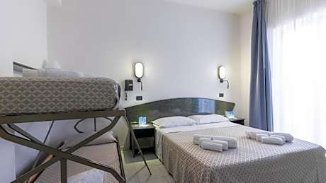 Quadruple Room with Balcony