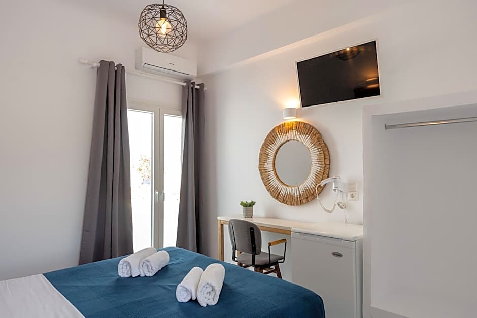 Photo 1 of 2 of 1 Double Bed or 2 Beds, Balcony