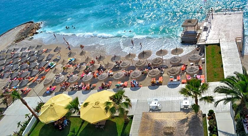 Saranda International