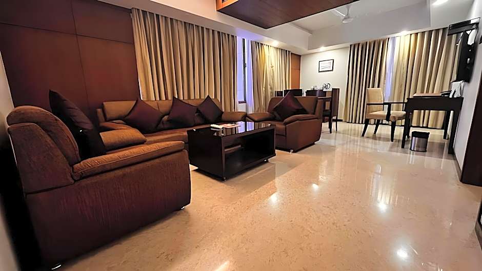 The Ocean Pearl Hotel