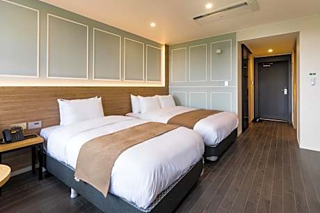 Family Twin Room