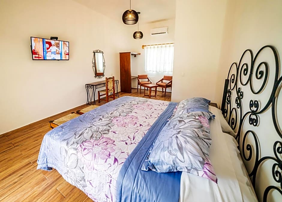 Hotel Bahía Paraíso