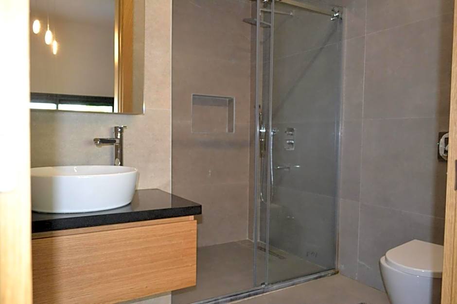 Ayayorgi süper havuzlu yeni