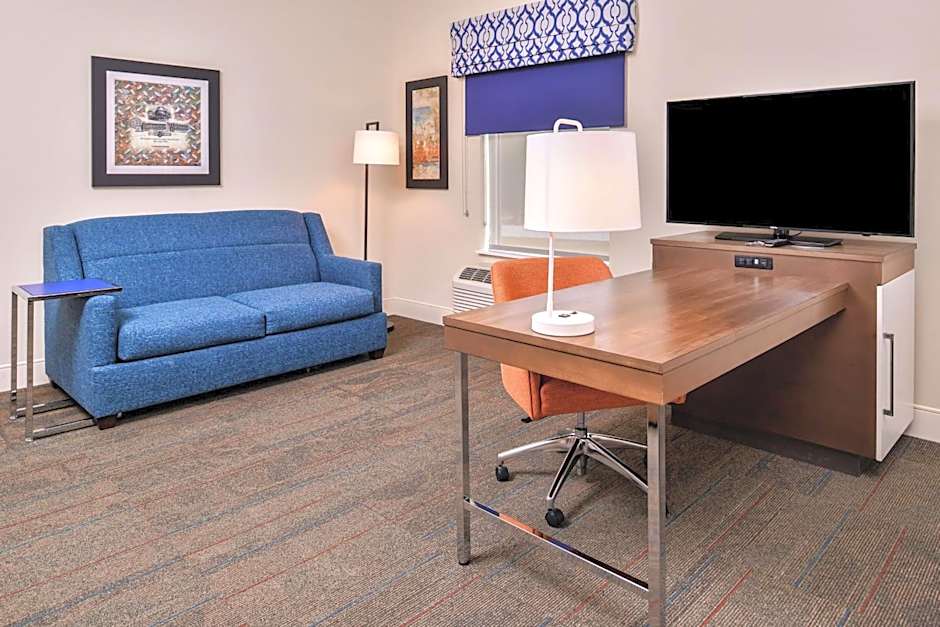 Hampton Inn By Hilton Benson