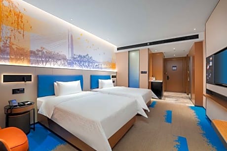 2 TWIN BEDS GUEST ROOM