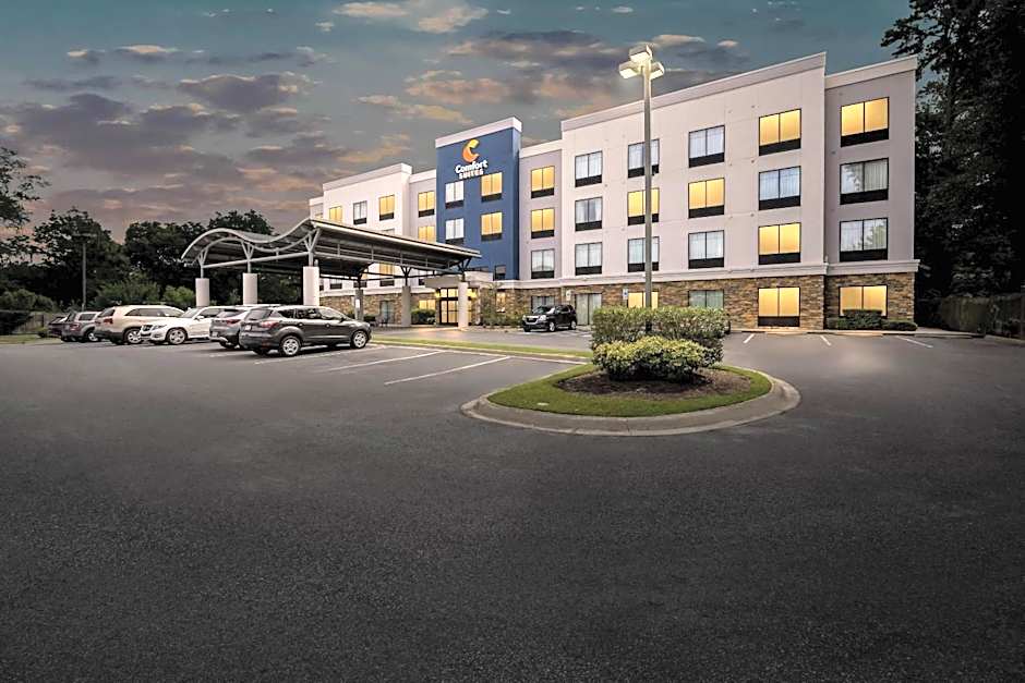 Comfort Suites New Bern near Cherry Point