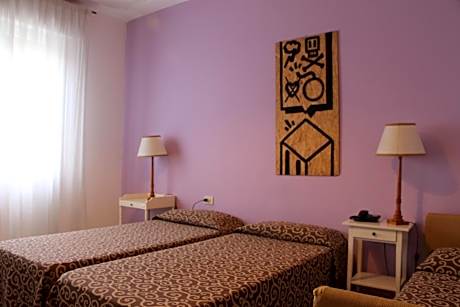 Standard Single Room