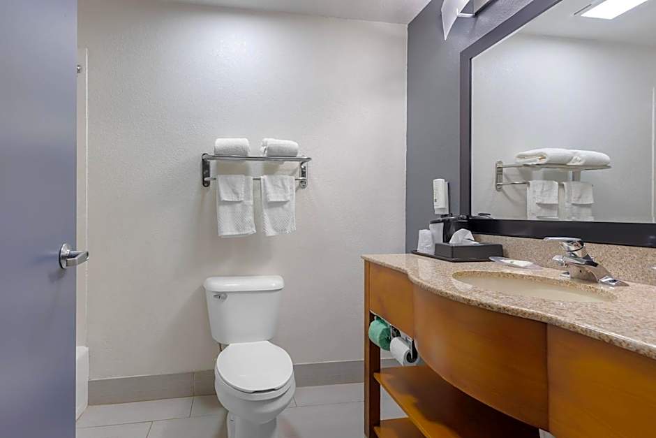 Quality Inn & Suites Edgefield
