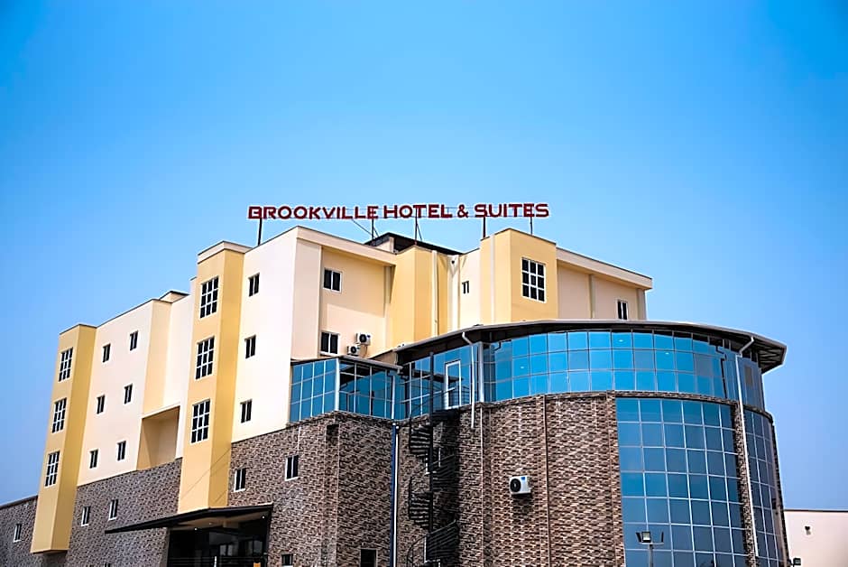 Brookville Hotel & Suites