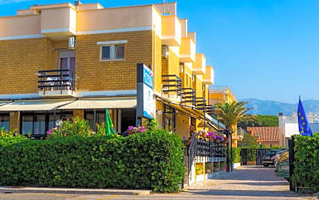 Piccolo Hotel