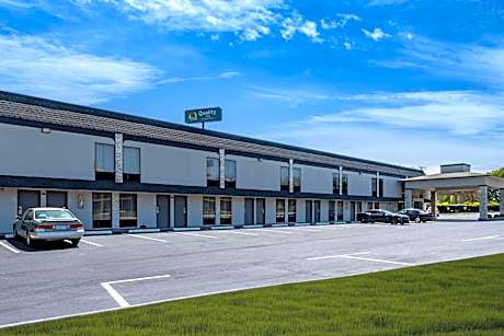 Quality Inn Cleveland North