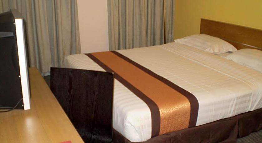 Tang Dynasty Lodge Tuaran