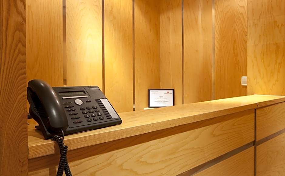 Hotel Mirador Puerta Del Sol