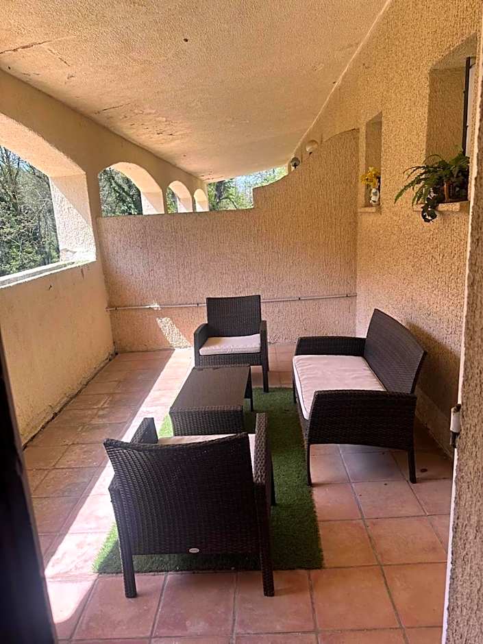 HUMAN HOTEL RESTAURANT Park