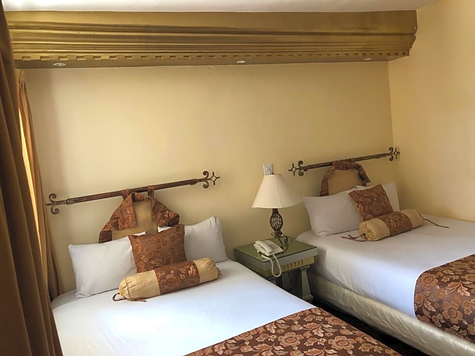 Hotel Elena
