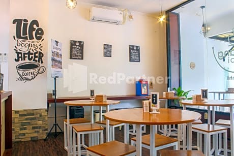 Eascot Hotel Mitra RedDoorz