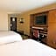 Four Points By Sheraton Winnipeg South
