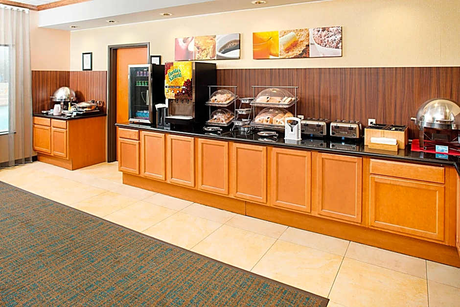 Fairfield Inn & Suites by Marriott San Antonio Seaworld/Westover Hills
