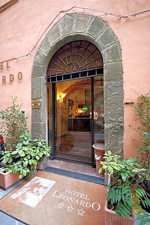 Hotel Leonardo