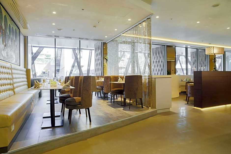 The Legacy Luxury Hotel
