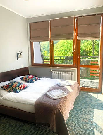 Classic Twin Room