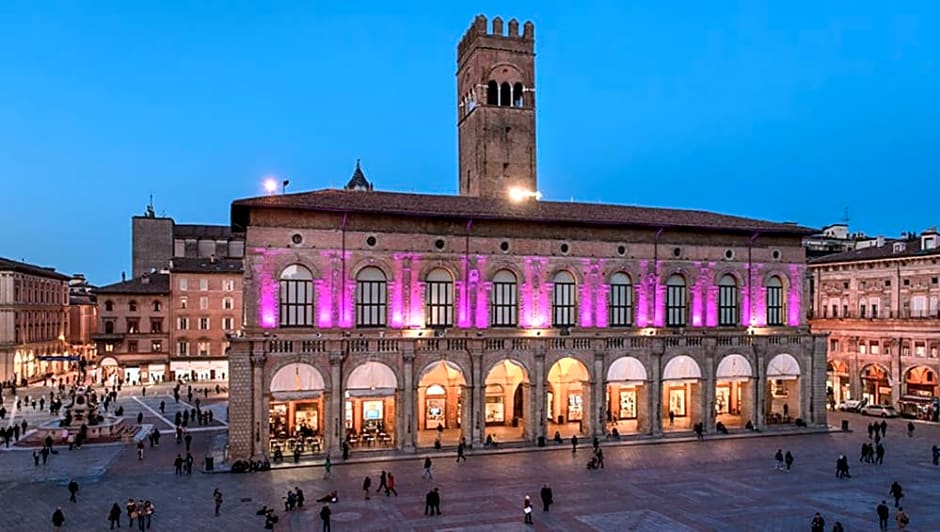 Bologna Center Town