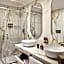 Atlantis Bay - The Leading Hotels of the World