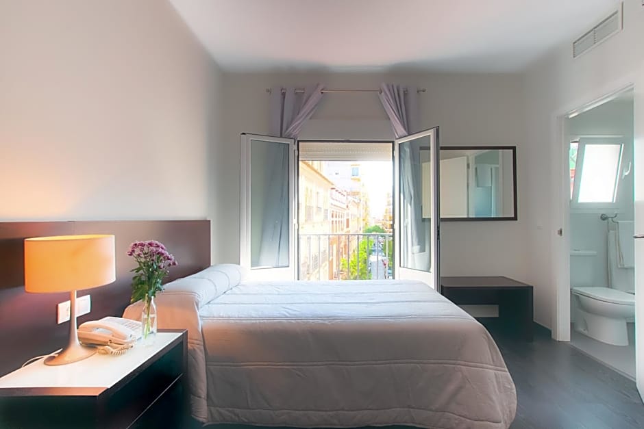 Hotel Madrid de Sevilla by SHS