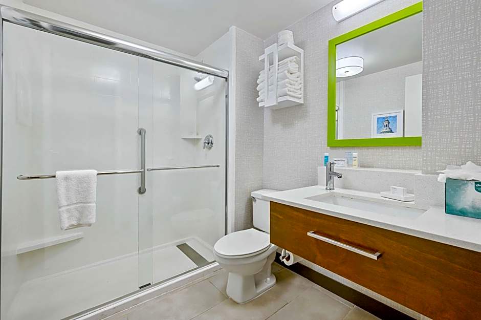 Hampton Inn By Hilton St. Louis/Westport