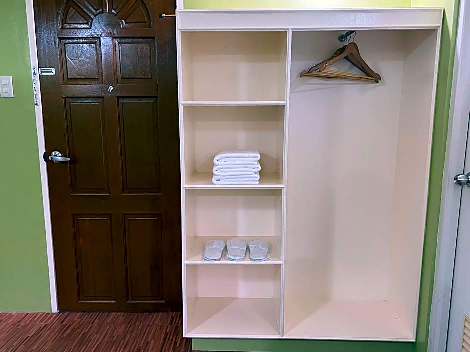 Damara Hotel at Ciudad Elmina