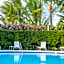 Plantation Hale Suites