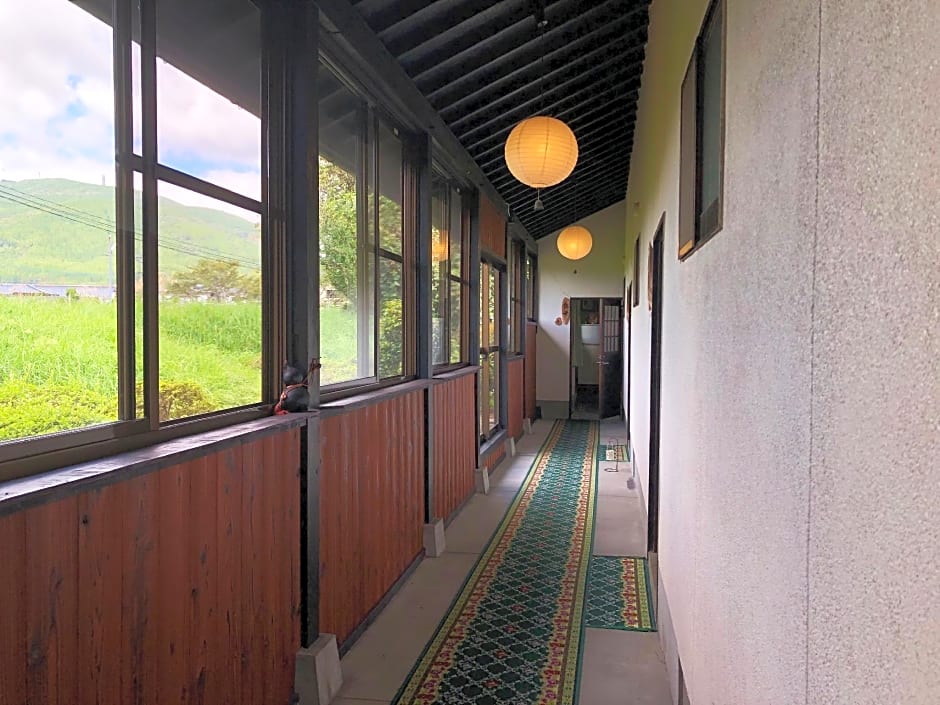 Yufuin Onsen Hasuwa Inn