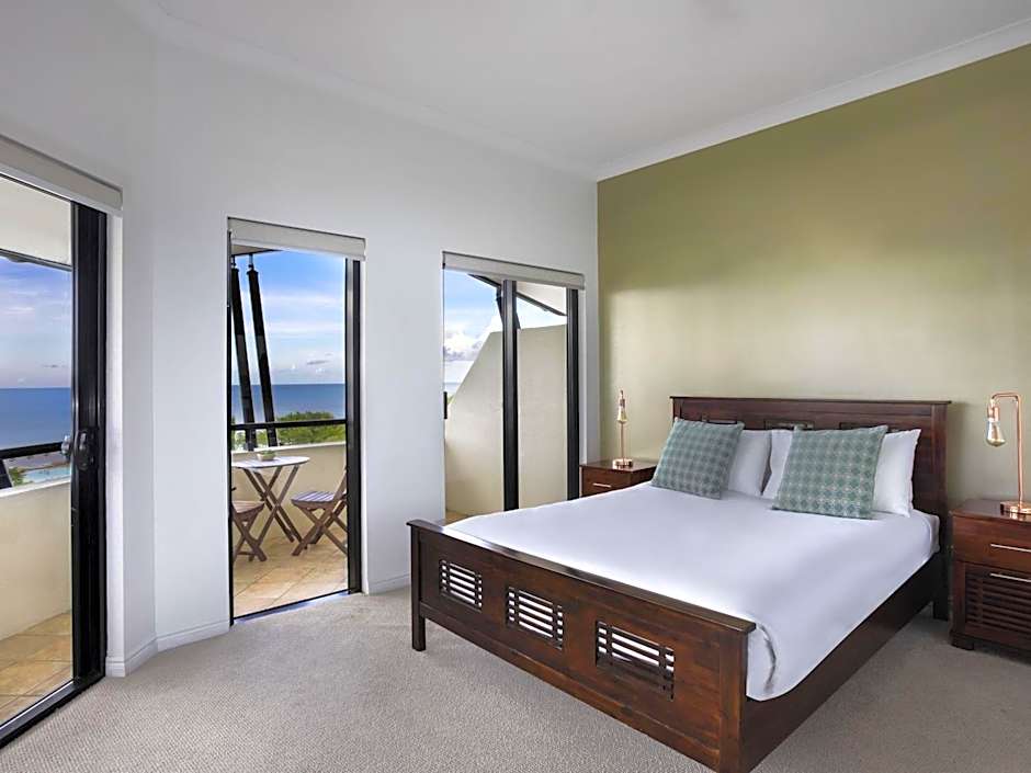 Mantra Esplanade Cairns