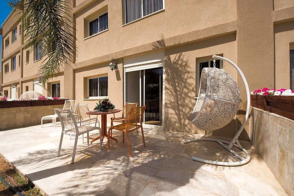 Ramon Suites by Smart Hotels