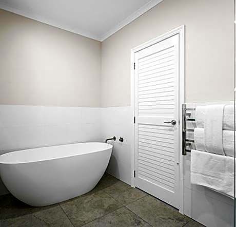 Auckland Waterfront Serviced Apartments on Prince's Wharf